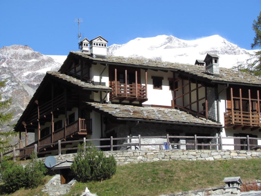 Il Piccolo Residence Gressoney-la-Trinité Екстериор снимка